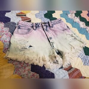 Pastel Shorts Ultra High Rise
